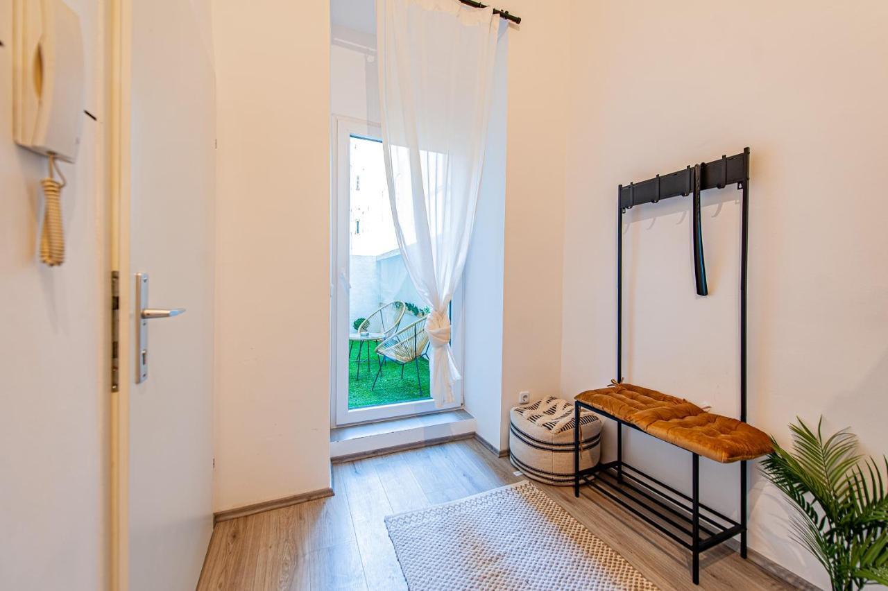 My City Apartment - Vienna Cosy Room Экстерьер фото